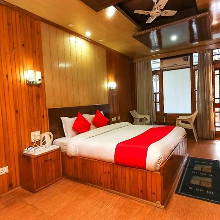 Oyo 8367 Hotel The Woodz Pālampur Екстериор снимка