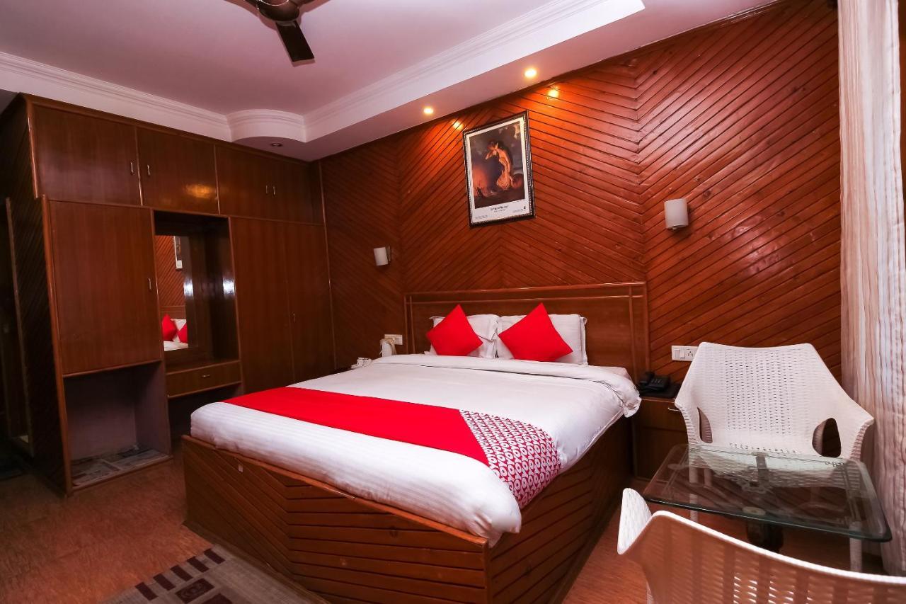 Oyo 8367 Hotel The Woodz Pālampur Екстериор снимка